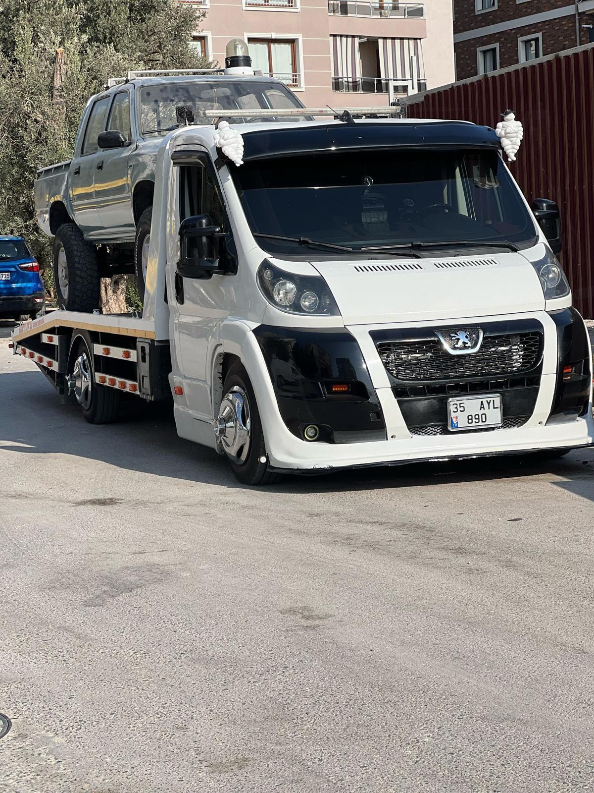 İzmir Oto Çekici Kurtarma